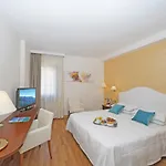 Vigna Отель 3*